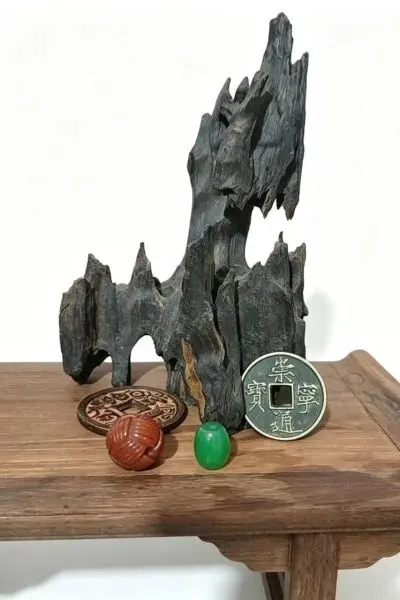 Vintage handmade Chinese heritage crafts, replica ancient coins, jade bead and carved agate bead for collection & home decor